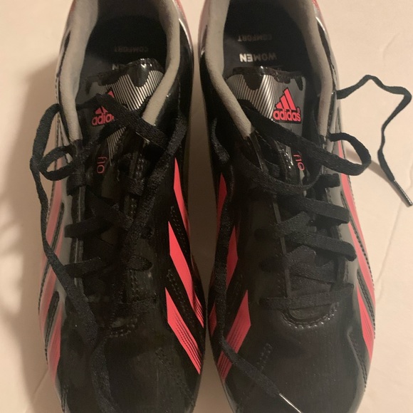 Black/pink womens cleats pre owned in good condition - Picture 1 of 9